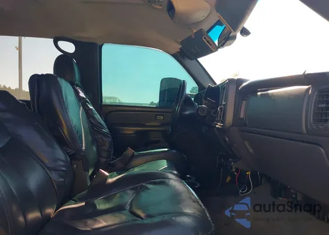 2006 Chevrolet Silverado 2500Hd Lt1 from USA, damaged, VIN 1GCHC23U06F122366